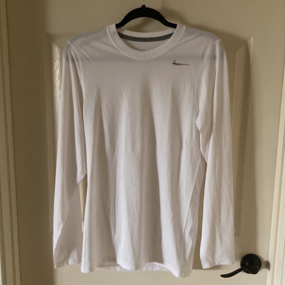 NEW Nike Men’s Texas Longhorns Special Edition White Long Sleeve Dri-FIT Shirt